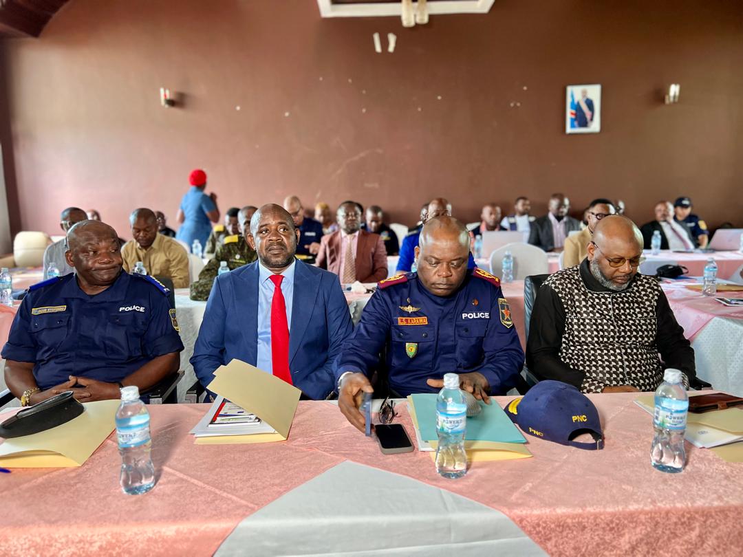 RDC : offensive provinciale contre le recrutement forcé des enfants par les rebelles à Bén ...
